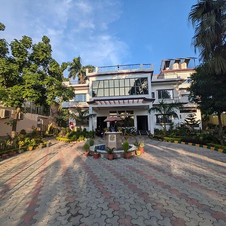 Kishori Vatika Hotel Ramnagar  Kültér fotó
