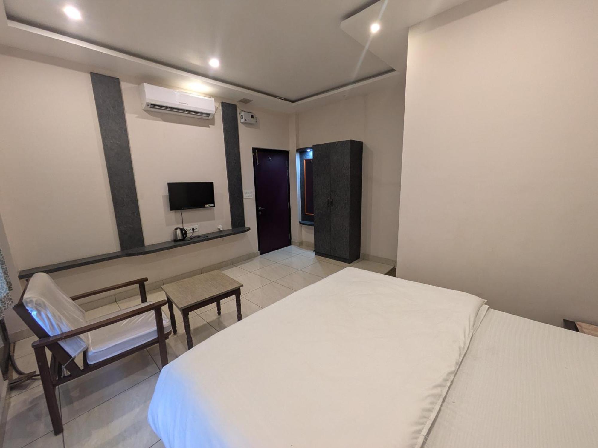 Kishori Vatika Hotel Ramnagar  Kültér fotó